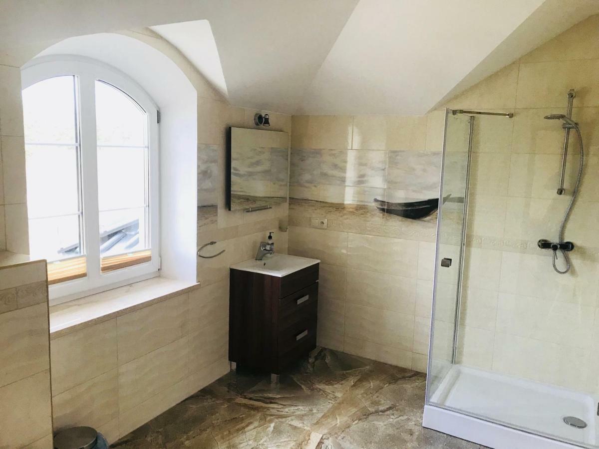 Pensjonat Nad Struga Appartement Stryków Buitenkant foto